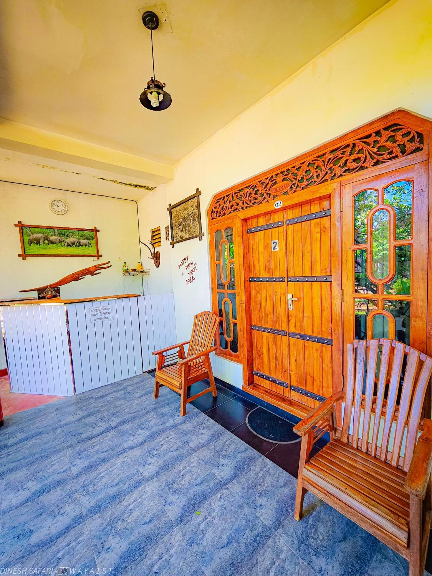 Dinesh Safari Homestay Udawalawe Exterior foto